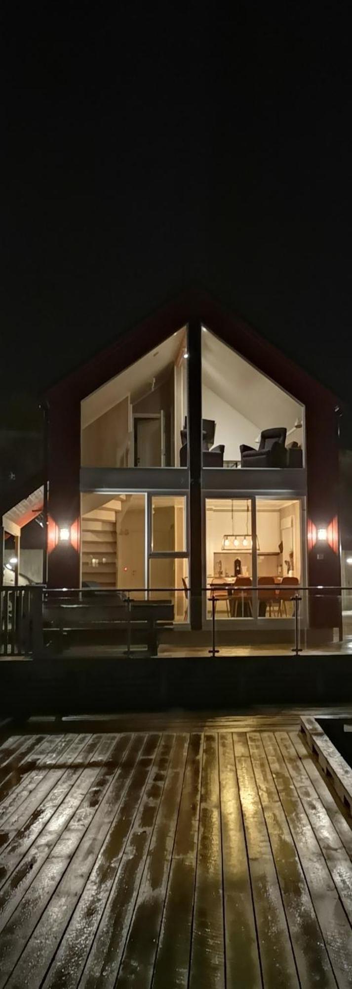 Waterfront Suite L Ballstad L Lofoten L Norway Экстерьер фото